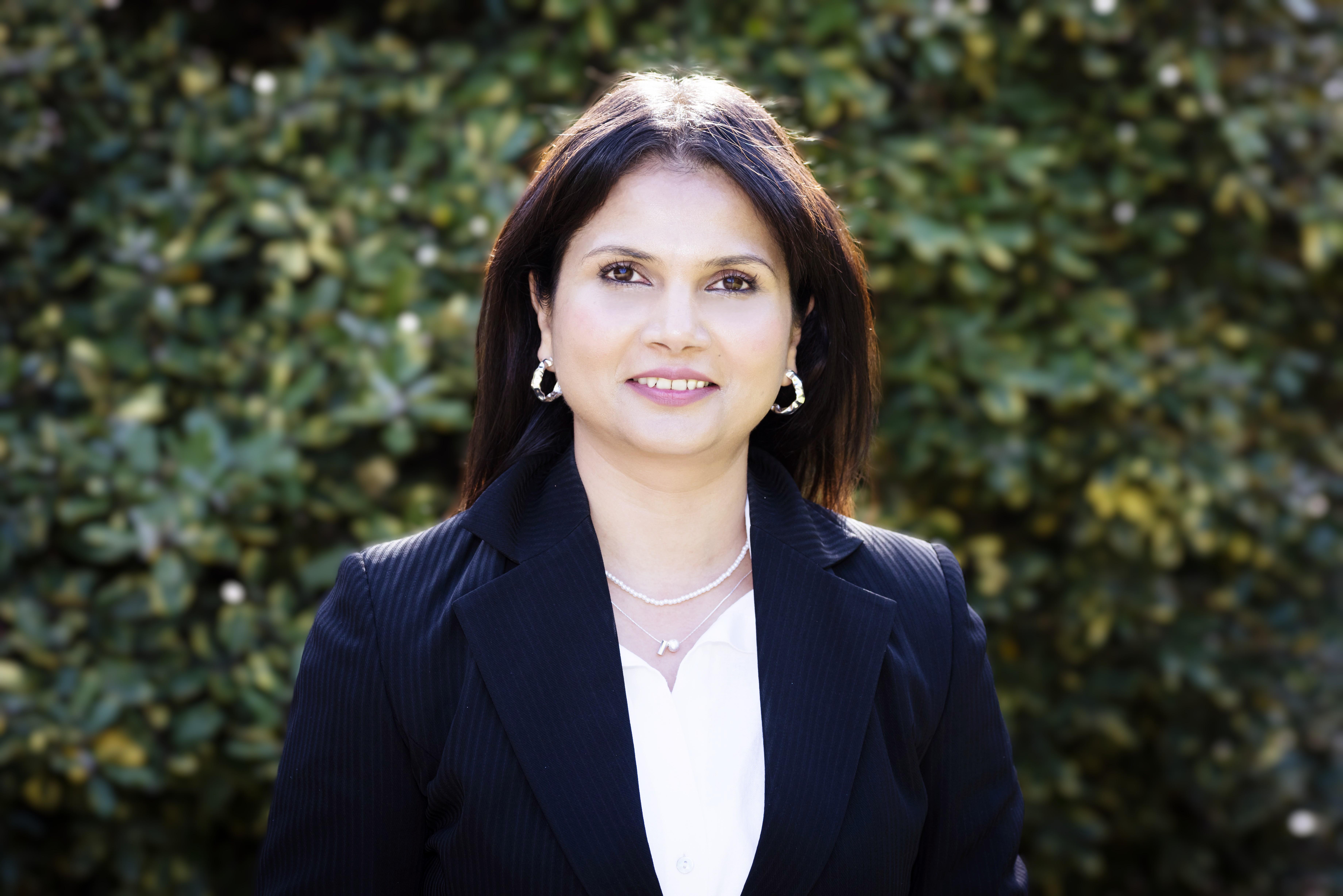 Portrait of Vishwa Mehta, ACA-registered counsellor